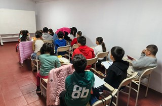 Kadın ve Çocuk Dayanışma Merkezi’nde İngilizce Derslerine Yoğun İlgi